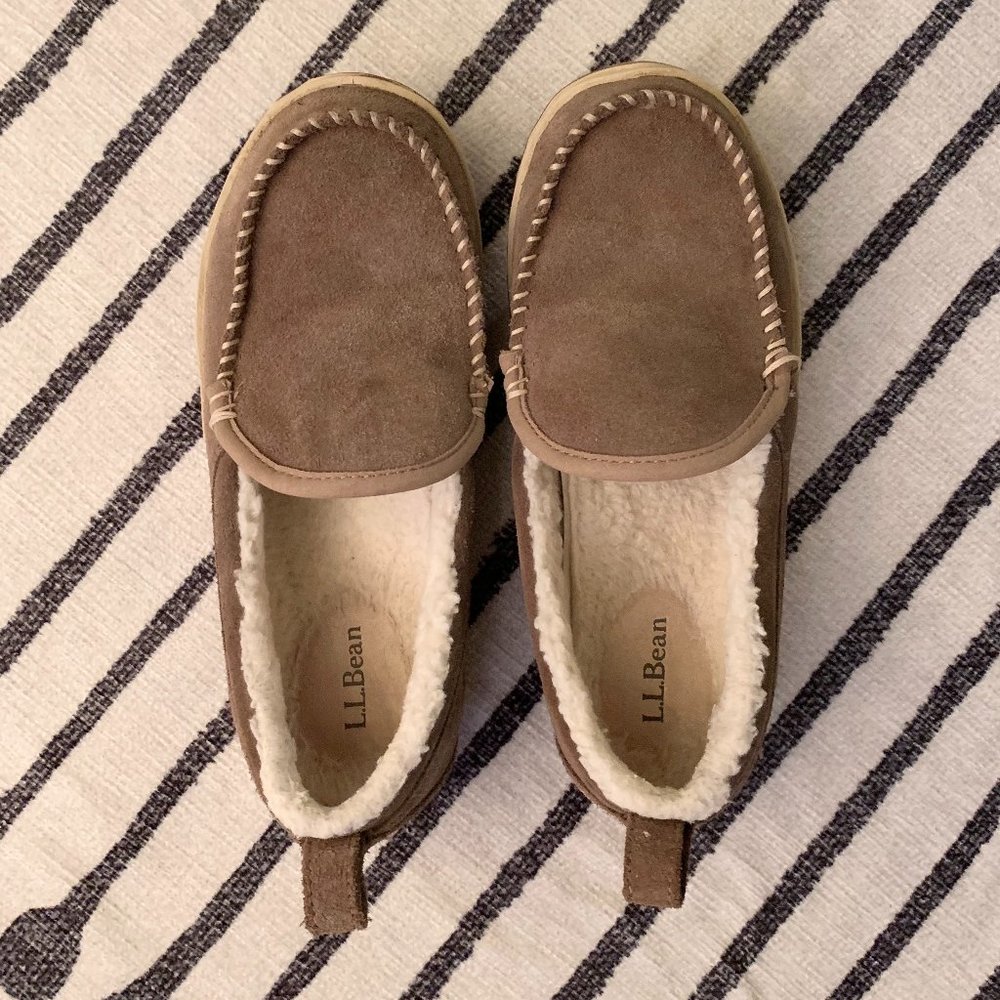 super cozy LL Bean women's fur lined slipper size 6